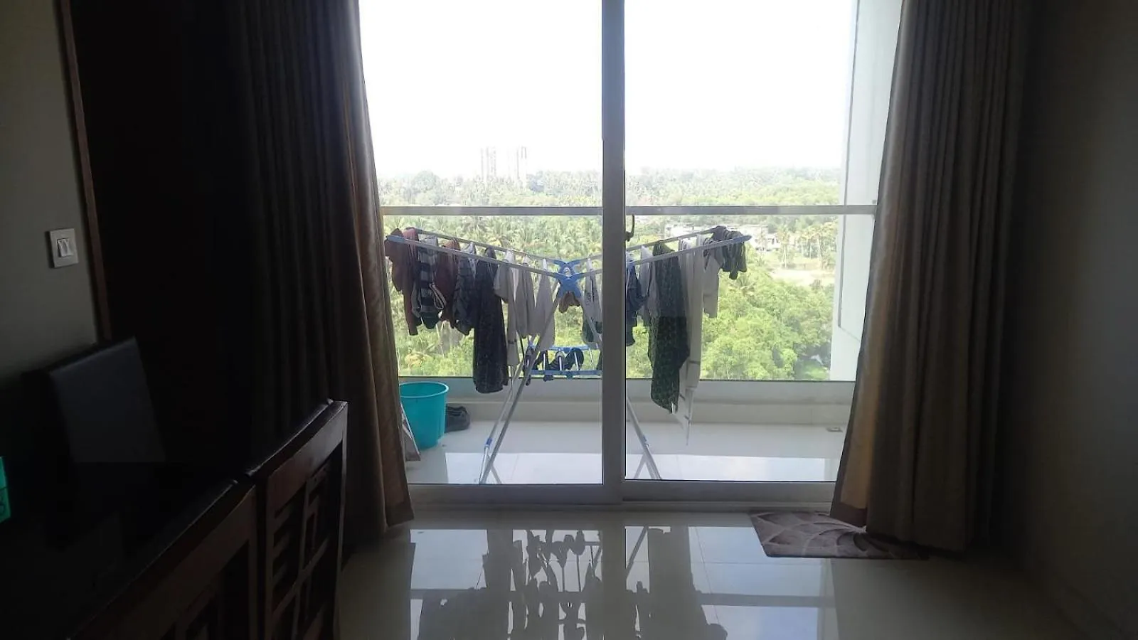 Apartment Osko Grand Reviera, 10Th Floor, Venpalavattom, Near Kims Hospital, Trivandrum, Kerala Thiruvananthapuram